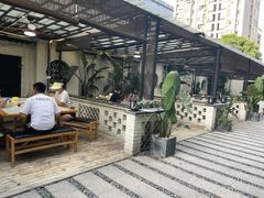 景观位-浮何烤铺(桐梓林店)