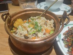 -一坐一忘云南菜(嘉里中心店)