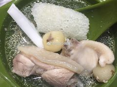 原味椰子鸡-龙泉人椰子鸡·糟粕醋·地标海南菜(龙昆南店)
