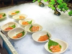 -腾阁自助餐厅(朝林广场店)