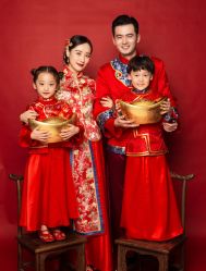 -海派婚纱摄影·婚纱照定制会馆
