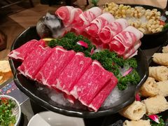 -捞王锅物料理(上海世茂广场店)