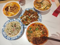 -青年路烩面馆(绿地世纪城店)