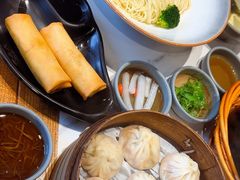 -馋三尺蟹粉小笼(人民广场店)