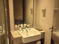 -如家精选酒店(上海张江广兰路地铁站店)