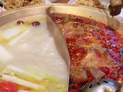 -沸炉重庆老火锅(军事博物馆店)