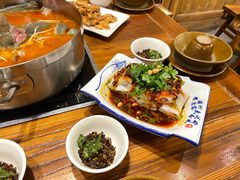 -苗家大院酸汤鱼(贵阳北站店)