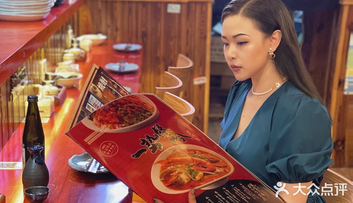 武汉美食｜穿越到东京街头的居酒屋小酌一番