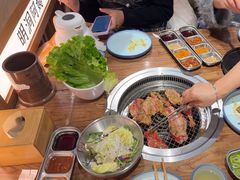 -明洞阿姨·韩式酱蟹烤肉·创意料理(三元桥店)