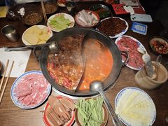 -萍姐火锅·公路夜市(武汉首店)