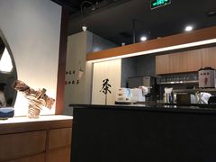 -呷哺呷哺(松北万象汇店)