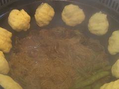 -哈尔滨烧烤·山河村铁锅炖(交大店)
