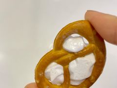 碱水小饼干-OUR Bakery(SKP-S店)