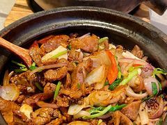 -不二啫·广府啫啫煲(江燕路万科里店)