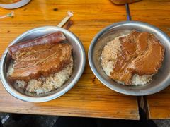 -梁阿婆廿年老牌扣肉糯米饭