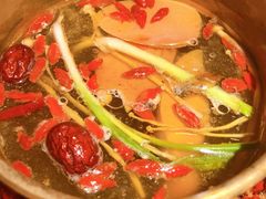 -王婆乔鲜鱼自助火锅(蜀汉路店)