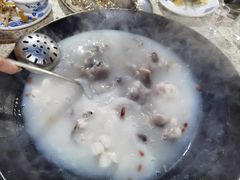 -鸿渡渔庄·特色鸭咀鱼