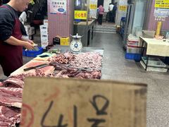 -标记美食新鲜猪杂(兴南大道店)