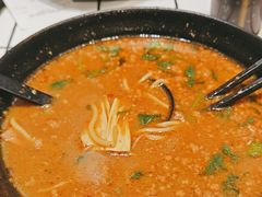 -肥汁米蘭香港米线(长宁来福士店)