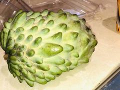 释迦-上海龙吴水胜海发市场