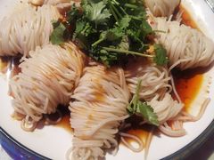 -巴特餐饮6加1音乐餐吧·新疆菜