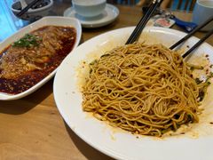 -严记小天府酸菜鱼(西四路店)