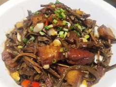 -邻家小馆(银都店)