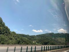 -阿依河景区