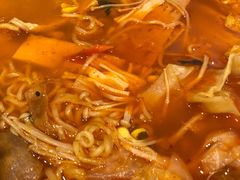 肥牛部队锅-博姆炸鸡精品餐厅(常发广场店)