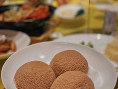 酥皮牛奶包-金玉满堂潮州酒楼(无限极荟购物广场店)