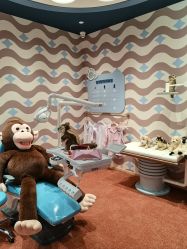 -奈尔宝家庭中心·亲子餐厅(北京东坝万达店)