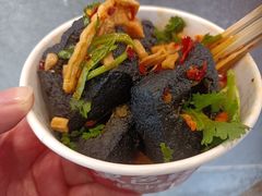 -黑色经典臭豆腐·湖南特产(坡子街店)