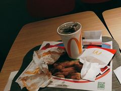 -麦当劳(CP静安店)
