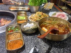 -红泥小火炉·东北泥炉烤肉(天一旗舰店)