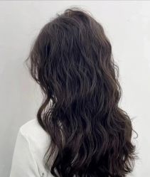 -丝语萱形象
