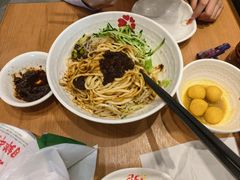 -阳阳中国饭(北京荟聚店)