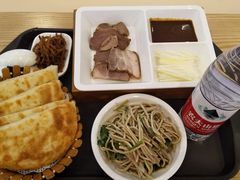 -李连贵熏肉大饼(金隅嘉品Mall店)