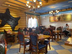 -米德维奇俄式西餐厅(西六道街店)