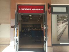 -UNDER ARMOUR(新燕莎奥莱店)