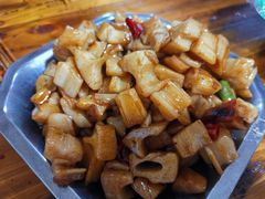 -舌尖上的石棉何雨露烧烤