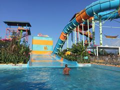 -平江亚马逊水上乐园