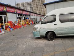 -岳各庄批发市场(西四环中路店)