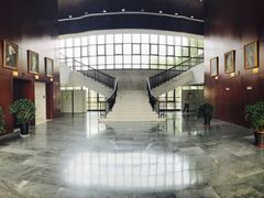 -中国人民大学图书馆新馆