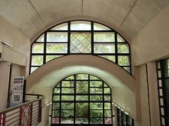 -香港大学
