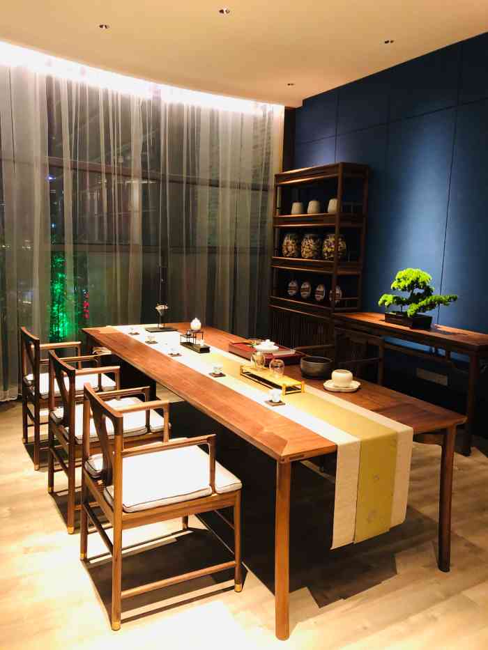 正院上海公馆(1885广场店)-"公务宴请的合适场所,野米花花胶肚的羹汤