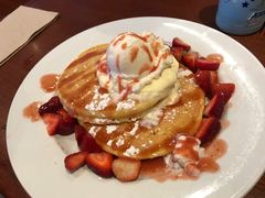 -Pancakes on the rocks(Darling Harbour)