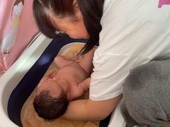 -爱月宝月嫂·育儿嫂