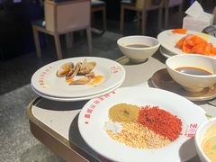 -芝小官毛肚火锅海鲜自助(苏州吴江区万宝店)