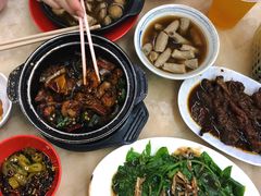 瓦煲干肉骨茶-新记肉骨茶