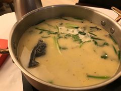 -饭怕鱼·黄焖鲟龙鱼(湖大店)